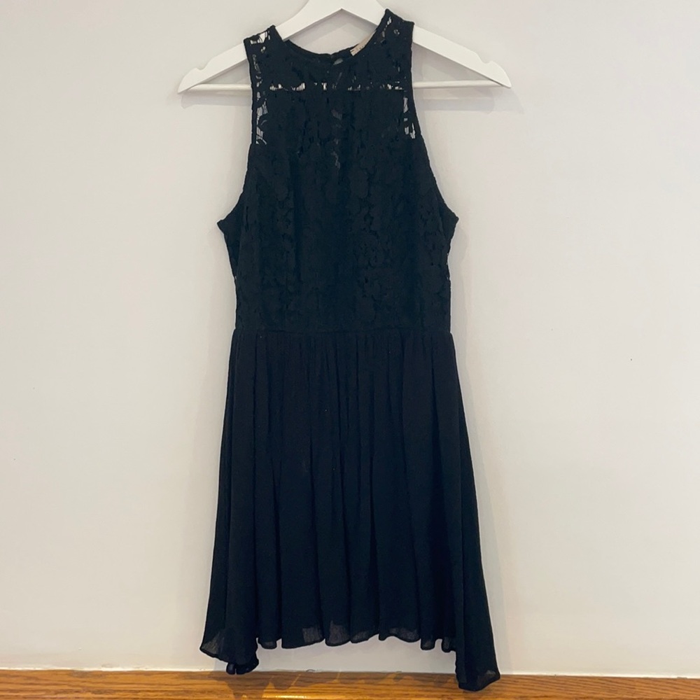 Gorgeous mini black lace dress for half the original price!